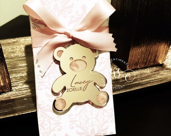 Bear brooch in acrylic...Gift/Treat
