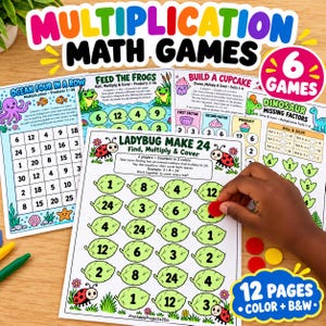 Puede incluir: Un conjunto de hojas de juegos matemáticos de multiplicación con ilustraciones coloridas de mariquitas, ranas, dinosaurios y cupcakes. Las páginas incluyen cuadrículas y espacios con forma de hoja con números para jugar, junto con fichas de plástico rojas y amarillas.