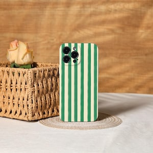 Retro Classic Green Strips Aesthetic Phone Cover for iPhone 16, 15, 14, 13, 12, 11 Pro Max Plus X, 13 12 Mini Case, Trendy Phone Case