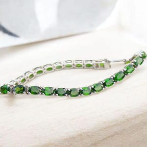Natural oval cut Chrome Diopside Tennis Bracelet in Sterling Silver, June ,   Birthstone Bracelet, Chrome Diopside Tennis Bracelet.