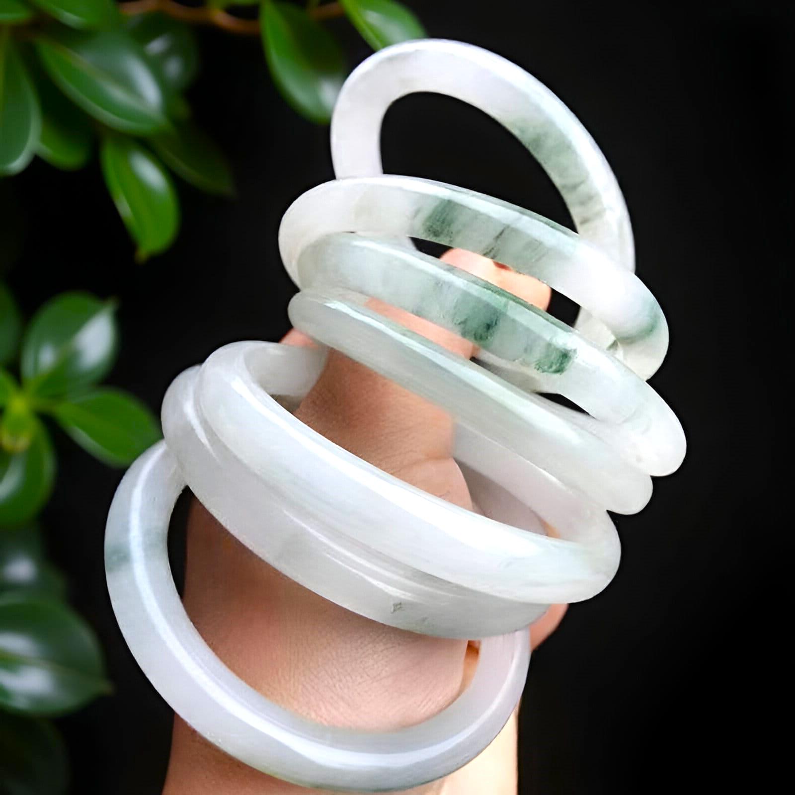 天然ホワイト＆グリーン ユニセックス 翡翠バングル｜グリーンストーン