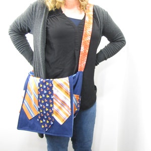 Necktie Messenger Bag Rooster