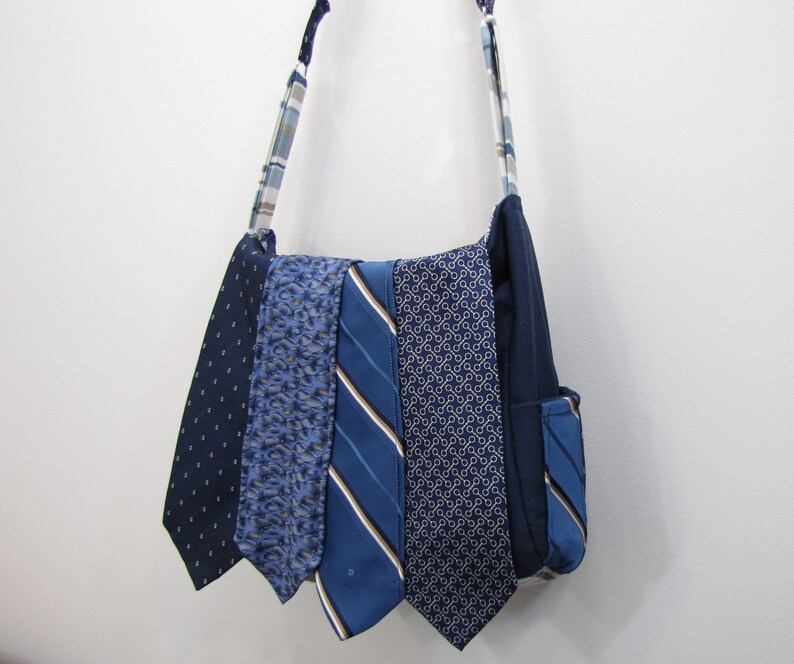 Necktie Messenger Bag Blue School image 4