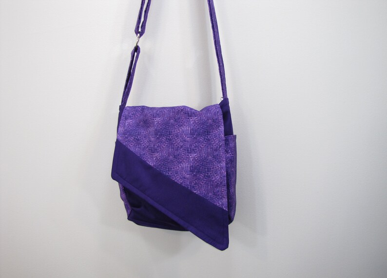 Crossbody Messenger Bag Purple Haze image 4