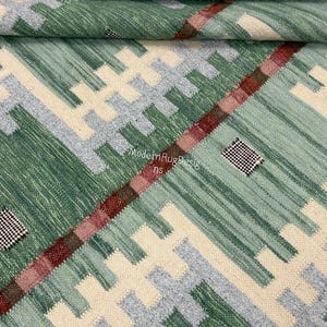 Green Scandinavian Style Wool Rug Geometric Modern Flatweave Kilim Style Customize in all Size