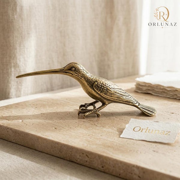 Vintage Brass Hummingbird Figurine, Antique Bird Statue, Handmade Brass Home Decor, Nature Lover Gift, Rustic Shelf Accent
