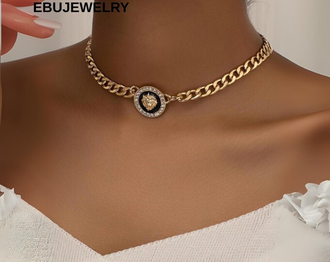 1pc European Style Fashionable Shiny Lion Head Pendant Necklace for Women – Bold Statement Jewelry, Elegant Gift for Her