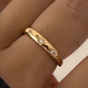 Celestial Starburst Diamond Ring, Star Setting Thin Ring, 14K Gold Flush Set Diamond Ring, Dainty Minimalist Jewelry, Proposal Gift for Her