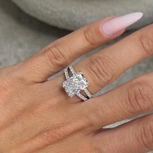 3.55CT Radiant Cut VVS Moissanite Diamond Engagement Ring, Split Shank 14K Gold with Round Side Accents, Women's Wedding Ring, Bridal Ring