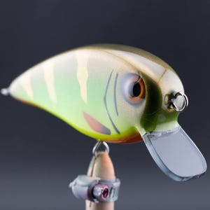 Handmade Wooden Crankbait – Beech Pike Lure with Acrylic Lip – Floating Wobble Action – 12cm – 52 Grams - Predator Fishing