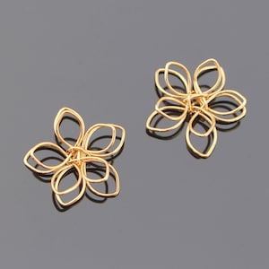 Wholesale  Gold Small Wire Flower Earring Findings, setting, connector, pendants 2 pc S54775G
