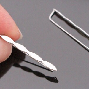 Silber lange dünne Bar Ohrhaken, strukturierte Ohrhaken, Ohrringstecker, Ohrringe Zubehör, 2 Stück, JW8735