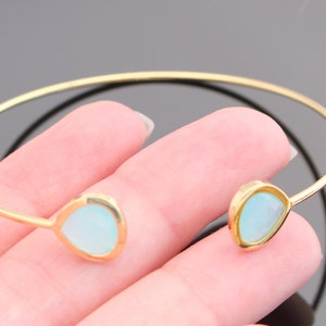 Gold Round Cuff Bracelet, Bracelet Blue Pacific Opal Crystal Cubic Zirconia Stone, Delicate Charm Bracelet, Birthstone Bangle. 1 pc, U23194