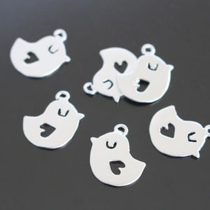 Matte Silver tarnish resistant Mini Chick Bird Charms, connectors, pendants, 2 pc, B612204