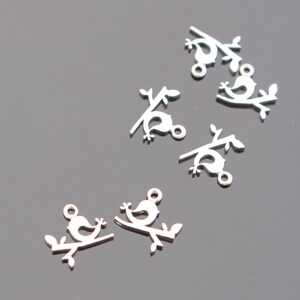 Matte Silver Small Chic Bird Connector, Pendant, 2 pc, I52751