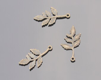 Antique Bronze Leaf Charm Pendants 30x16mm, 20 pc