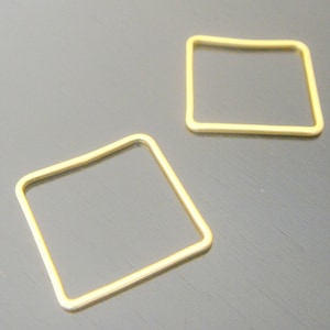 Matte gold Tarnish resistant Small square ring drop  pendants, connectors, findings, 2 pc, K511234