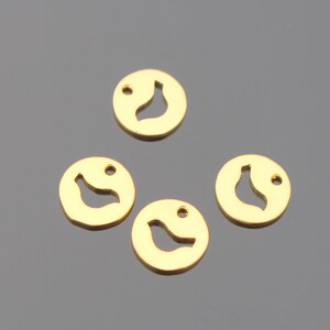 Earring findings Matte Gold Tarnish resistant small circle bird charm, pendant, connector, 2 pc,  S513205