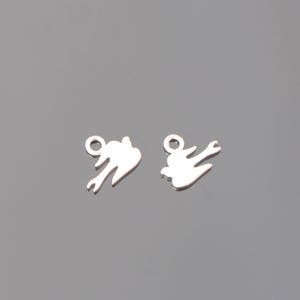 Matte Silver Small Sparrow Bird Connector, Pendant, Charm, 2 pc, KA611573