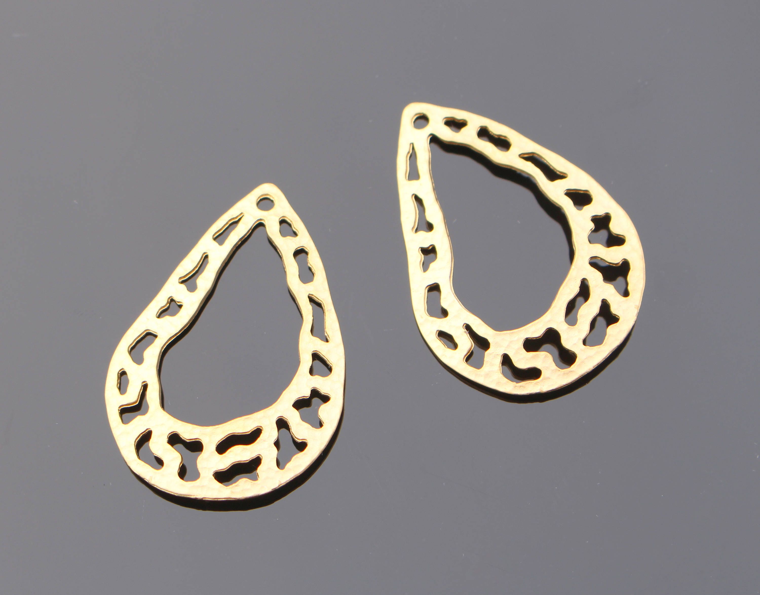 Jewelry findings Matte Gold Tarnish resistant Leaf Teardrop Etsy