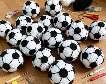 Crochet Football H*cky S*ck DIY Kit+PDF Pattern,Handmade Knit Kick Ball,Durable Juggling Toy for Kids & Adults,ADHD Fidget Toy,Juggling Ball