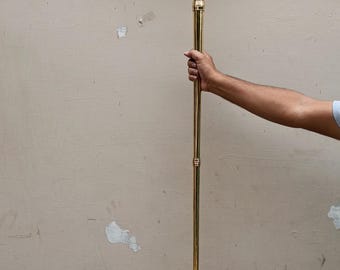 中世の真鍮製カルニクスは完全に演奏可能 - デスクフォードデザインに