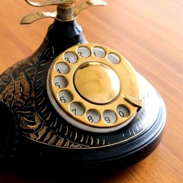 ヴィンテージ真鍮製ロータリーダイヤル電話：アンティークスタイルの