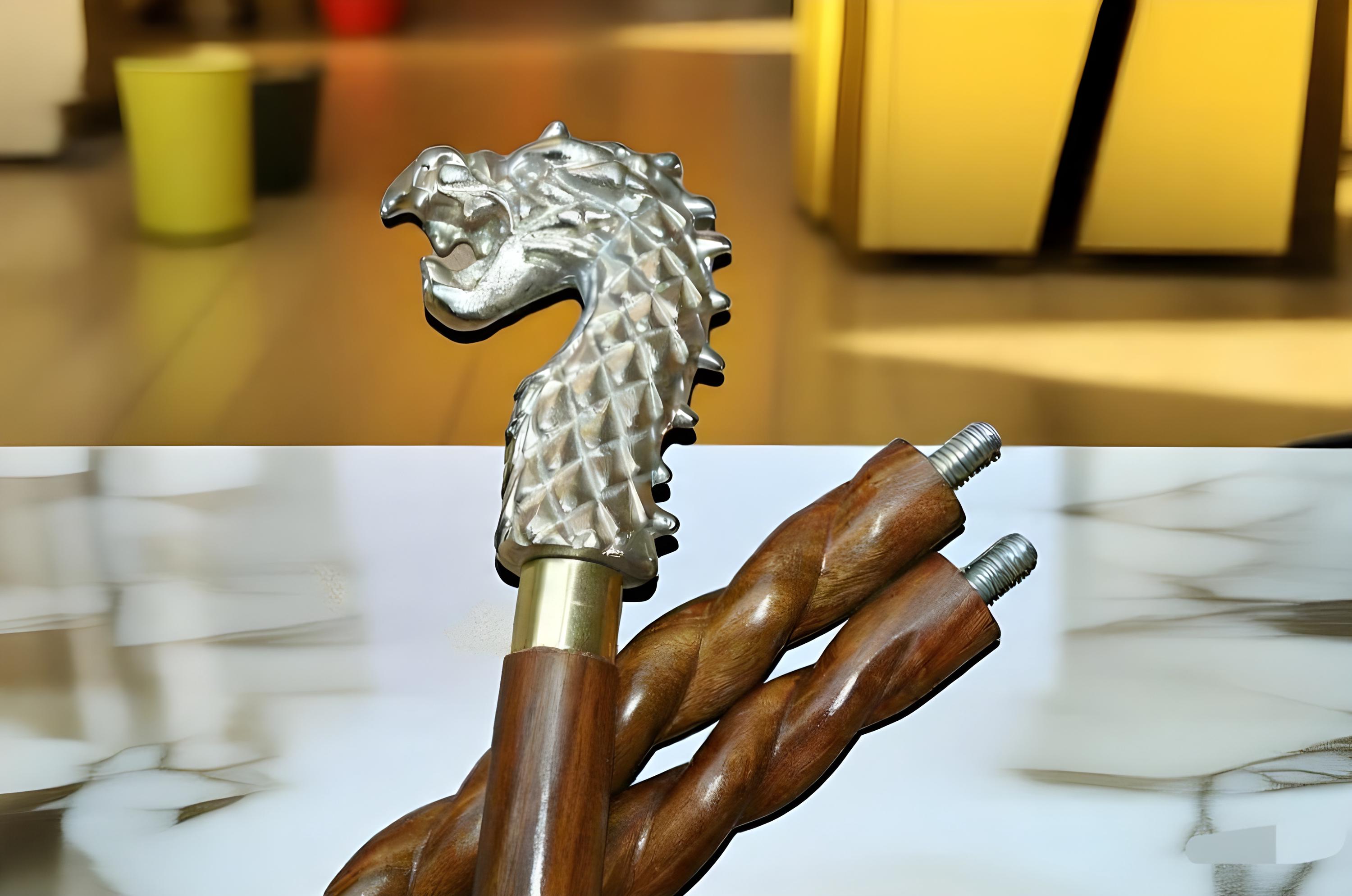 ドラゴンヘッドウォーキングステッキ：アンティークスタイルのツイスト