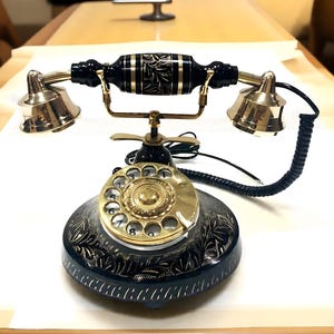 Vintage Brass Rotary Dial Telephone – Antique Style Landline Phone, Retro Home Décor, Classic Collectible Gift, Steampunk Desk Phone