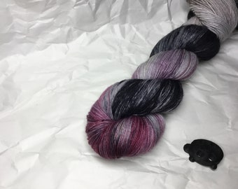 Black Garden 1998 Dyed Sock Yarn