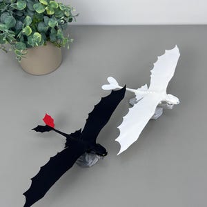 Toothless Flying Dragon Dashboard Ornament | Inertia Drifting Night Fury Car Decor | Light Fury Option & Dragon Pair Set | Gift for Car Fans Dragon Pair Set