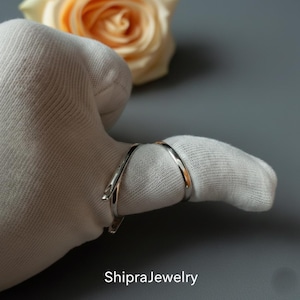 Elegant Sterling Silver Adjustable Swan Splint Ring for EDS Support, Gift for Mom.