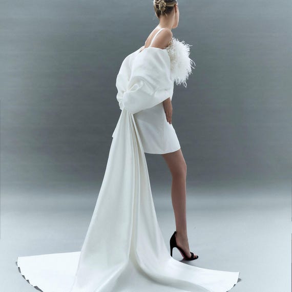 Satin short Wedding Dress with Feathers, Wedding sleeves and Train. LAUREN RACHEL Satin short Wedding Dress with Feathers, Wedding sleeves and Train. LAUREN RACHEL