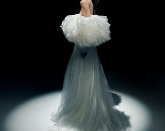 A-Line Tulle Wedding Dress, Open Back & Puffy Sleeves. MONA FLEUR
