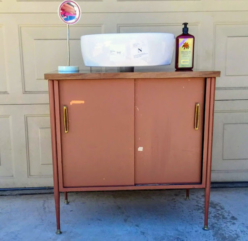 California Vista Cabinet Contemporary Sink Vanity