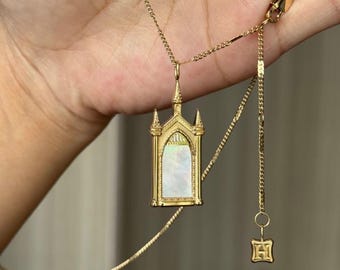 Mirror of Erised Pendant Necklace, ideal gift for HP fans, birthday gift for Potterhead, Christmas gift for witch, daughter, besties