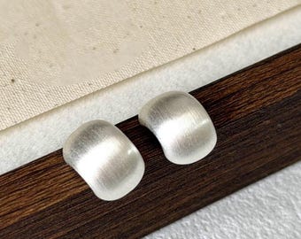 Matte Brushed Gold Square Stud Earrings Vintage Minimalist Everyday Earrings, Gift for girlfriend, Ideal Birthday Gift, oocasion