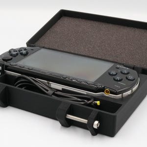 PSP3000とカセット13本とケース Psp 3000 Carrying Case - Etsy