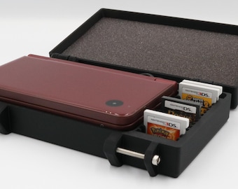 DSi XL Compatible Protective Carrying Case - Holds 15 Games