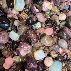 Witch's Brew Crystal Confetti — photo 8