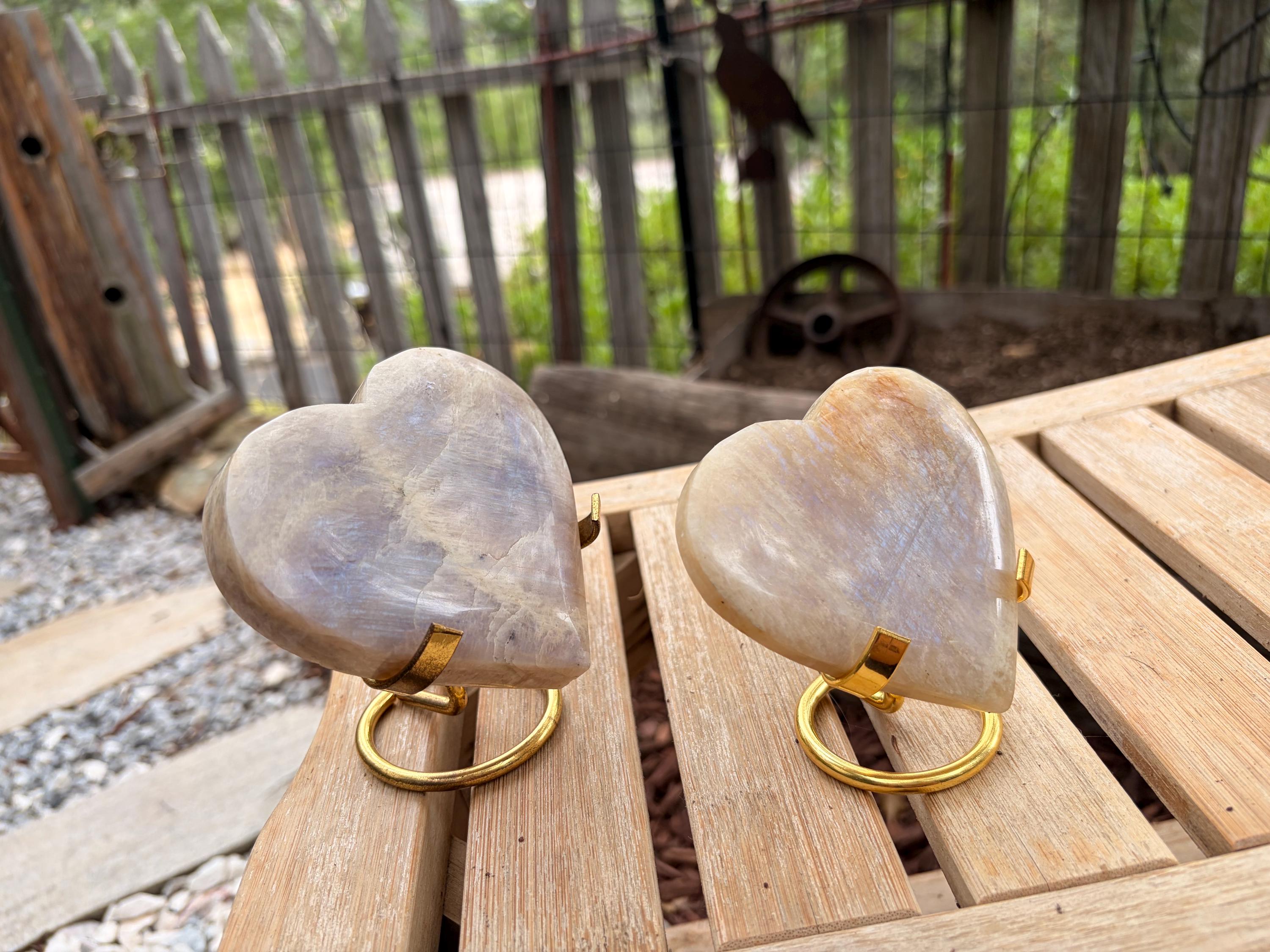 Blue Flash Moonstone Heart — photo 2