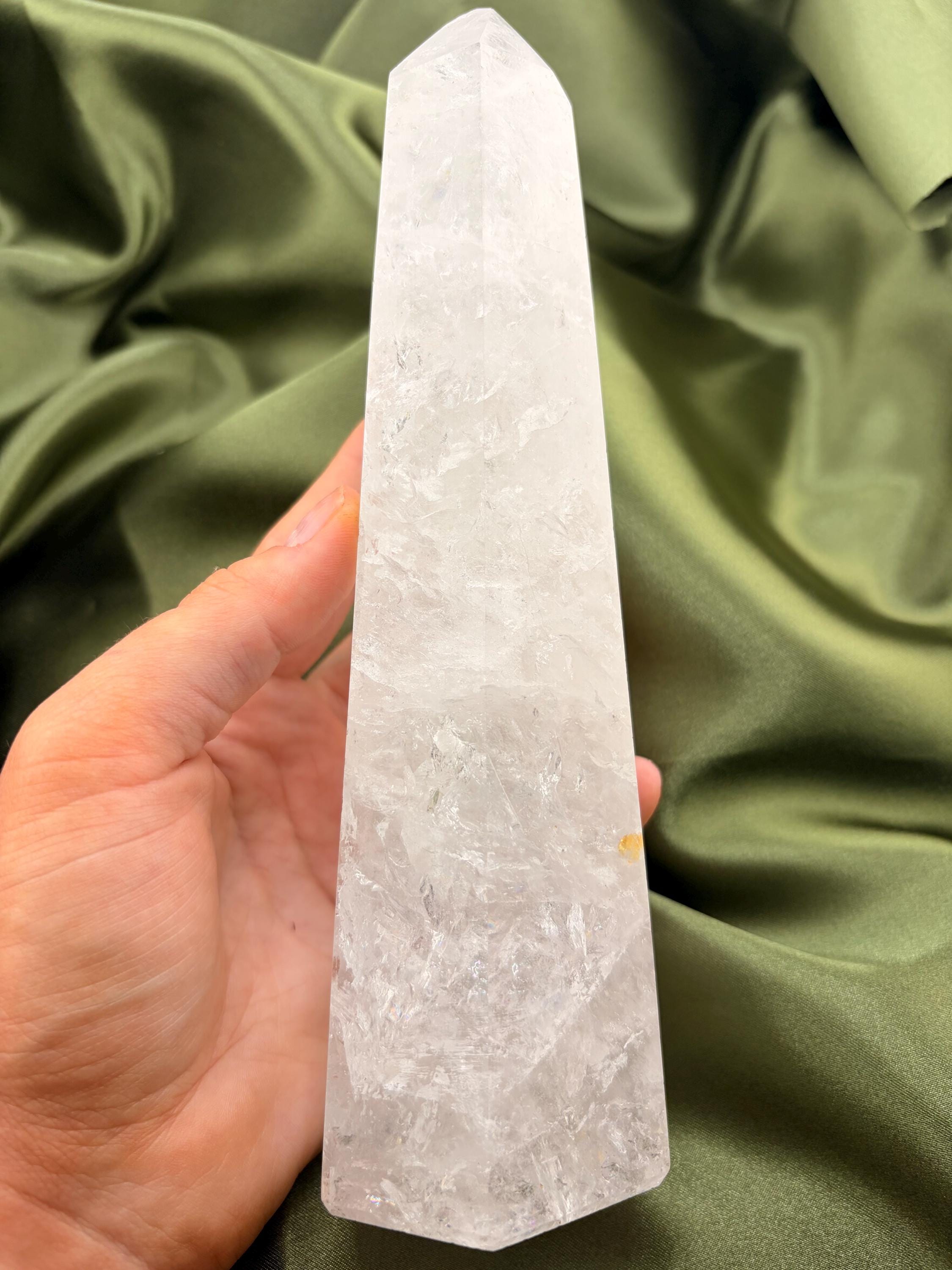 8-Inch Clear Quartz Tower — photo 3