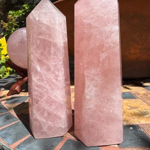 Large Rose Quartz Tower — photo 5