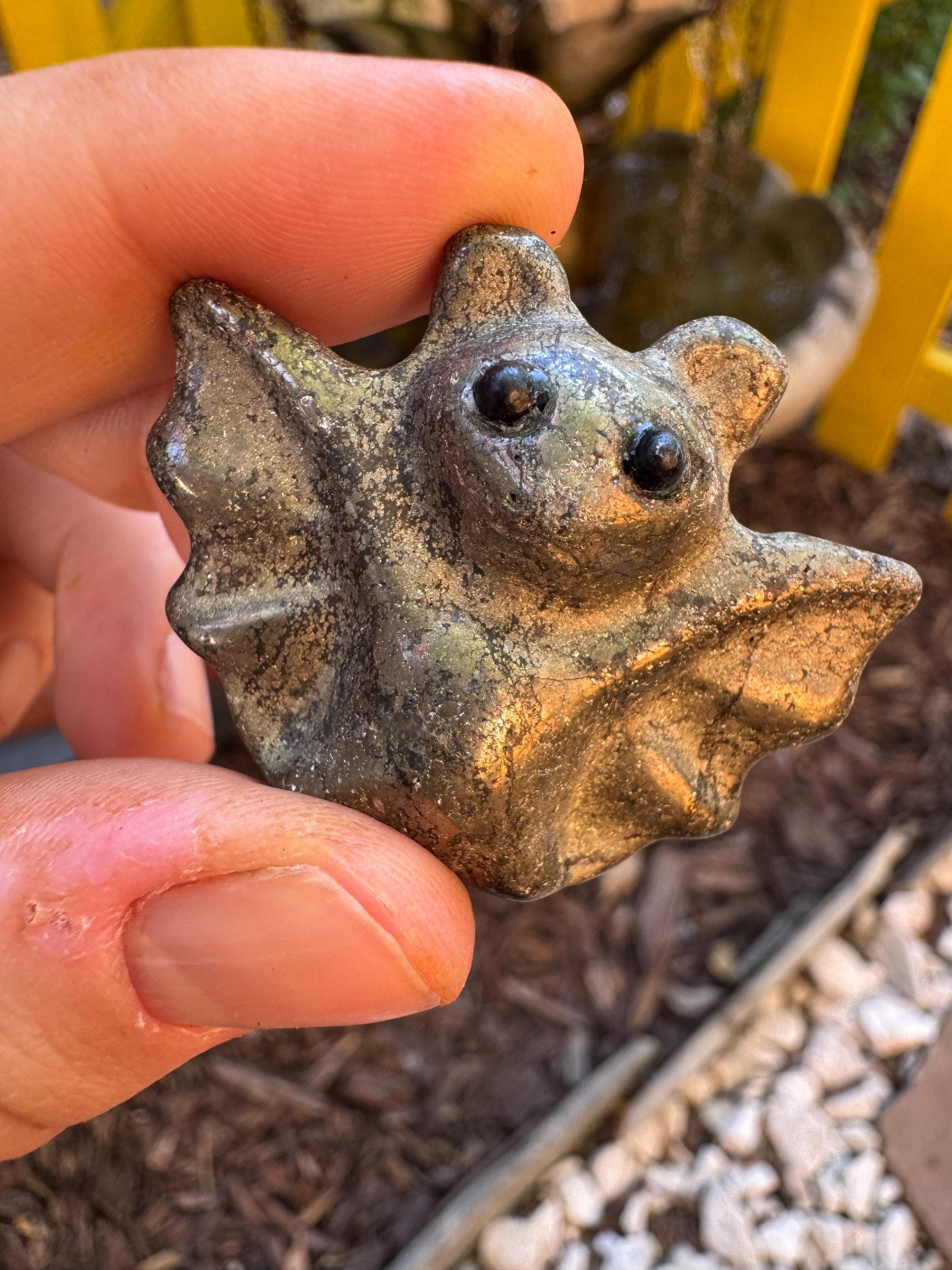Crystal Bat Carving — photo 7