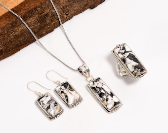 Conjunto de joyería vintage Navajo Buffalo de plata de ley con anillo, pendientes y colgante de turquesa, gema de turquesa blanca y negra.