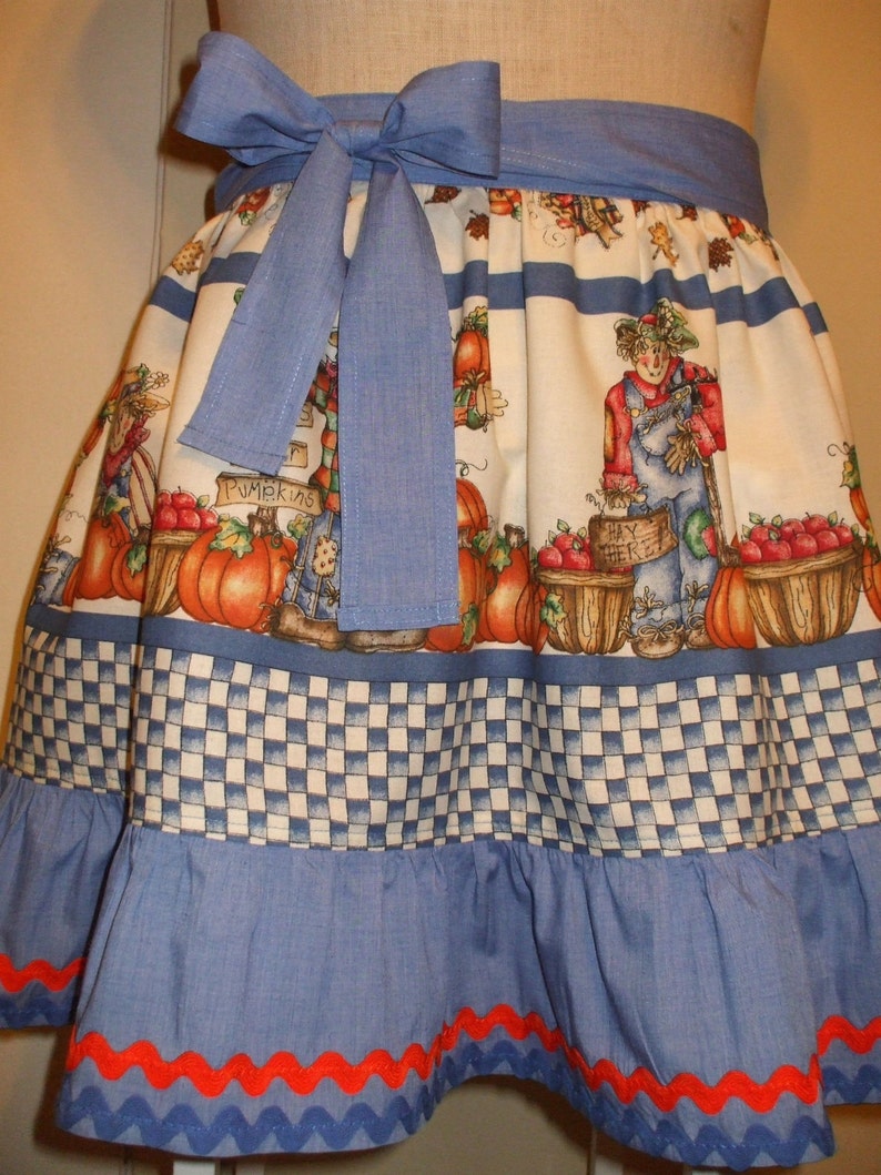 Thanksgiving APRON Half/Waist Ruffled Autumn Harvest Vintage Fabric Scarecrows image 2