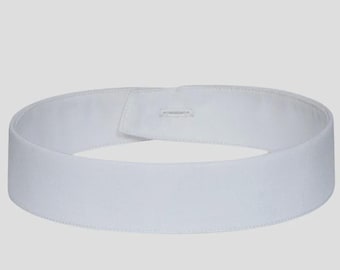 Classic Clergy White Collar – Handmade Cotton-Polyester Comfort Collar for Priests by Sewn Sage