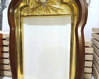 Orthodox Wooden Kiot with Icon Board