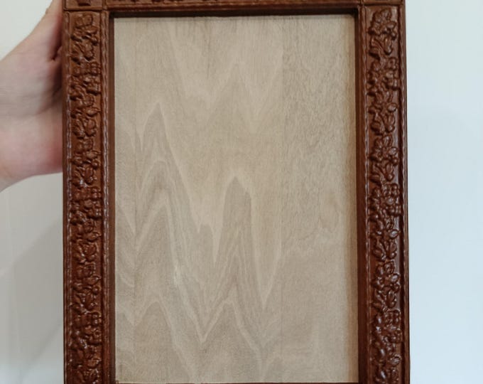 Solid Walnut Icon Board with  Carved Frame, 19 × 26 cm (7.5 × 10.2 inches) Carved Orthodox Panel, Optional Levkas Gesso, Icon Painting Board