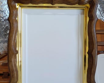 Orthodox Wooden Kiot with Icon Board